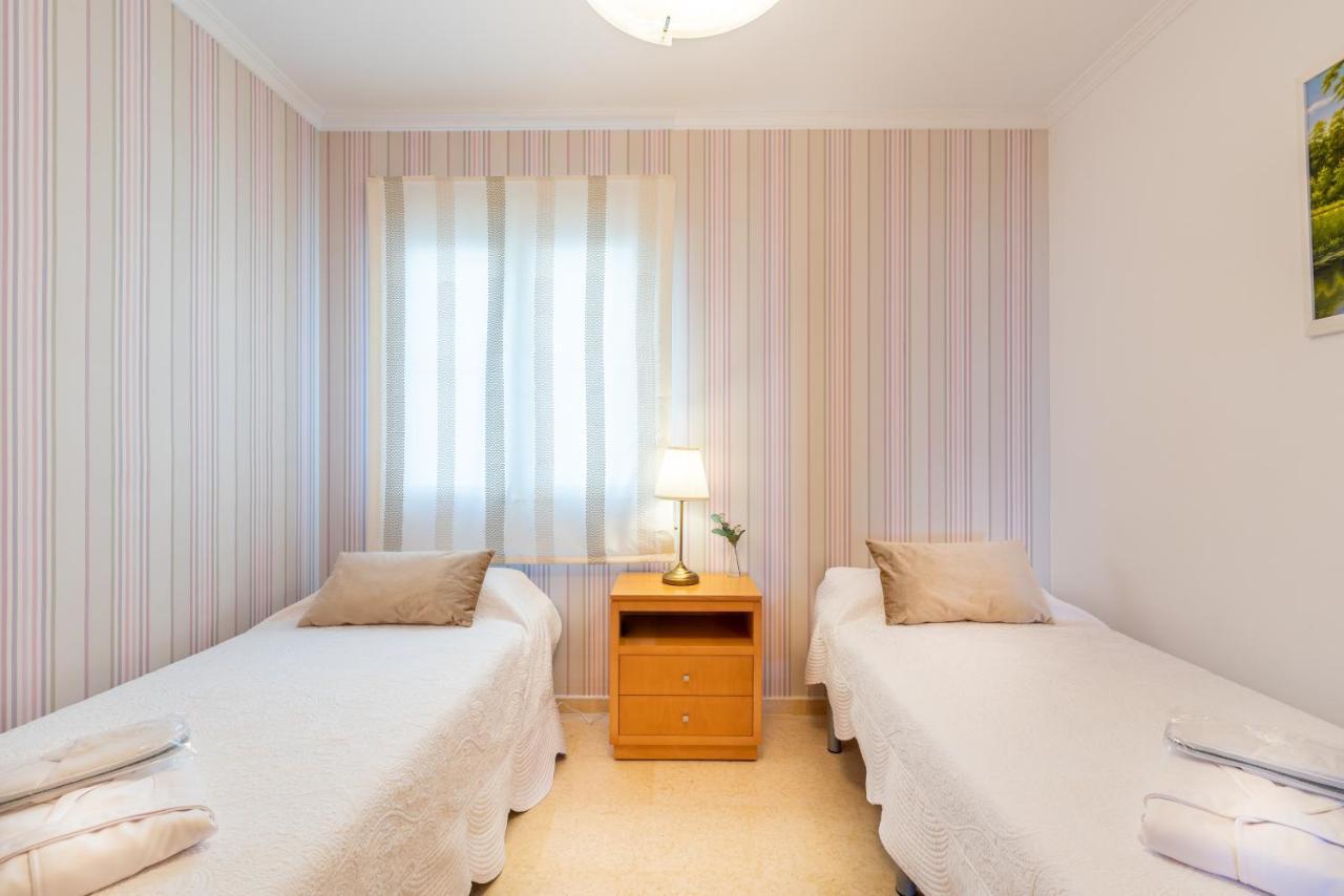 Neptuno Malaga Apartamento De Lujo Ринкон-де-ла-Викториа Экстерьер фото